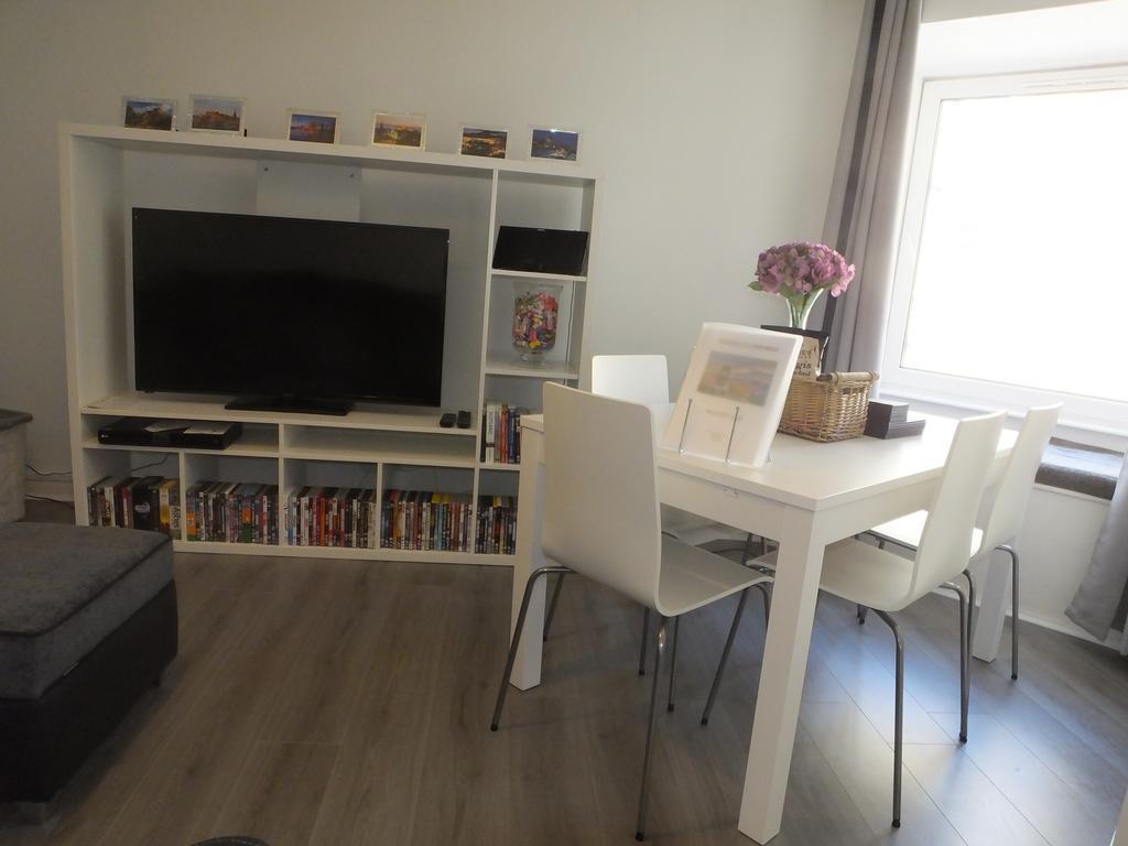 Lochrin Apartments By Edinburgh City Apartments Екстер'єр фото